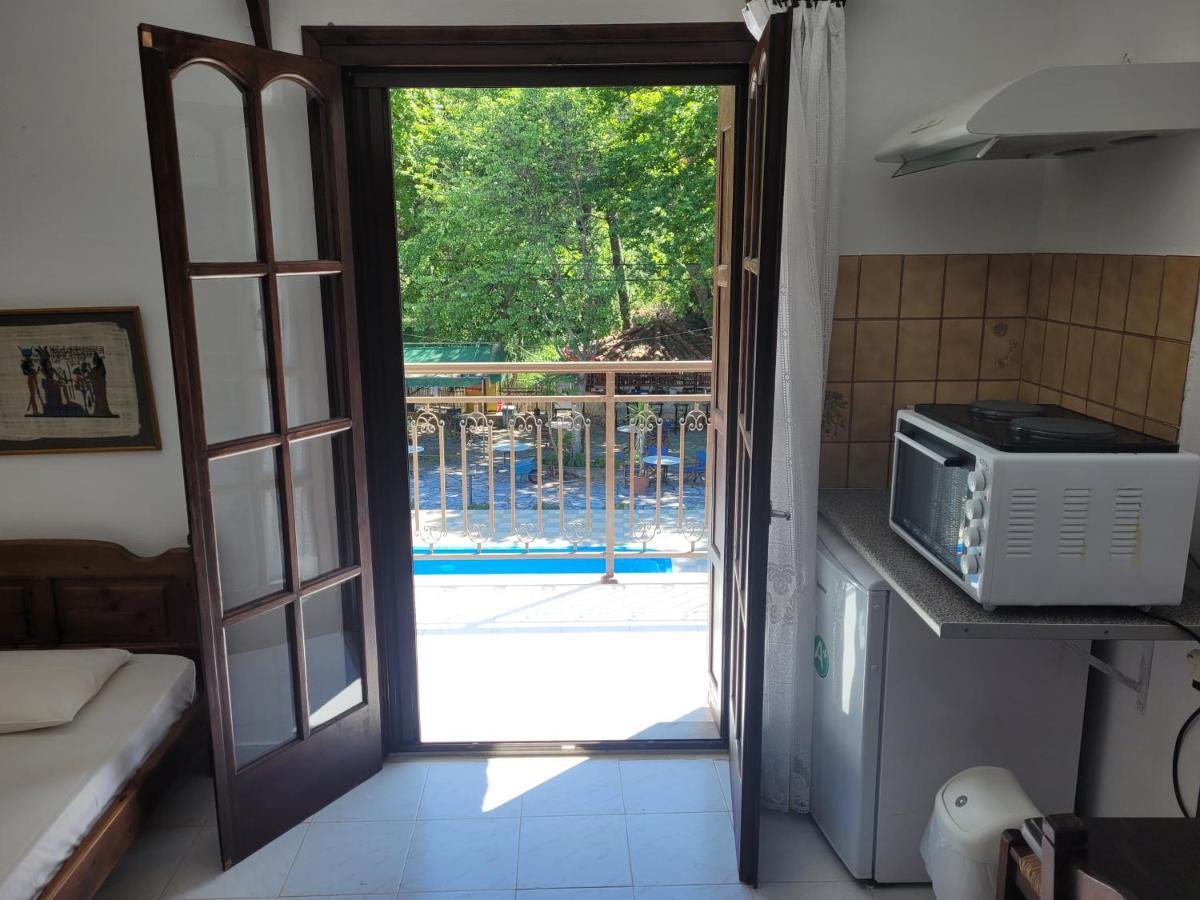 Amalia Apartmentsコウコウナリス エクステリア 写真